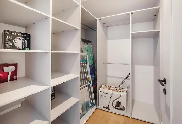 Aqua Polanki Bodnar * コウォブジェク